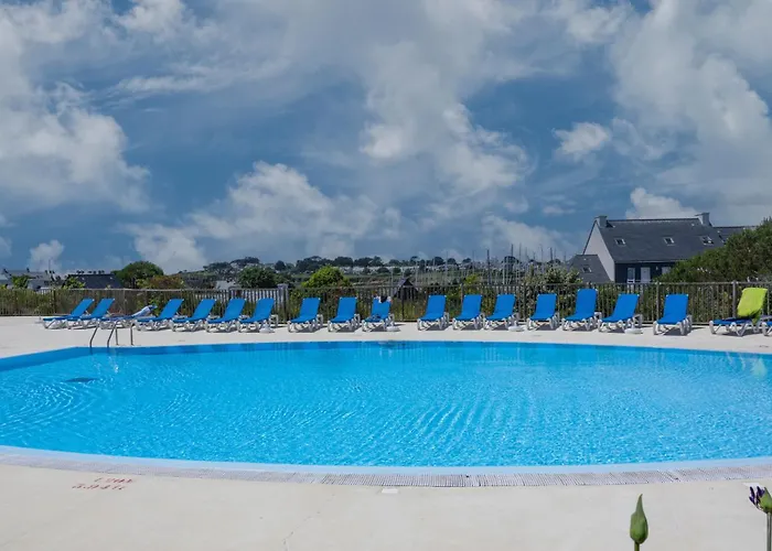 Cap Sur L\'Ocean A Arzon